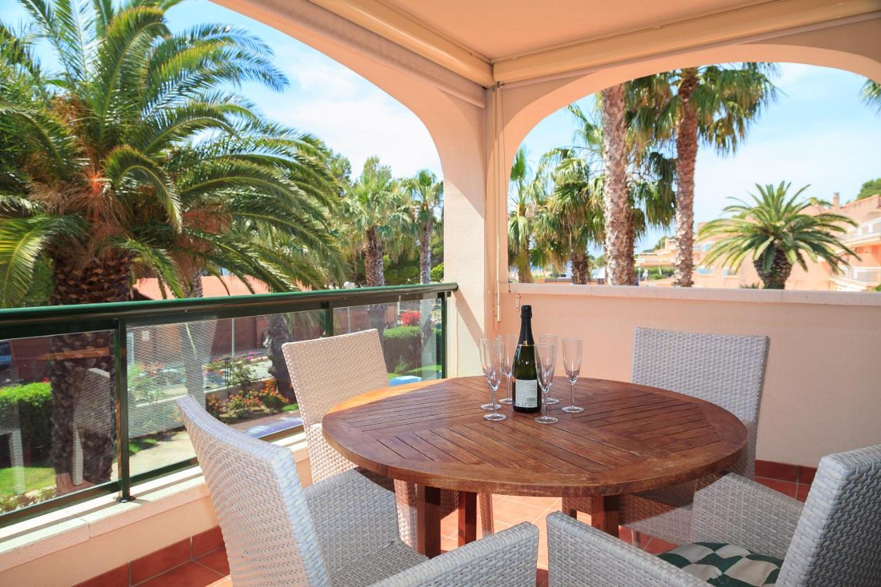 Uhc Costa Linda Family Complex Apartment Hospitalet De L'Infant Luaran gambar