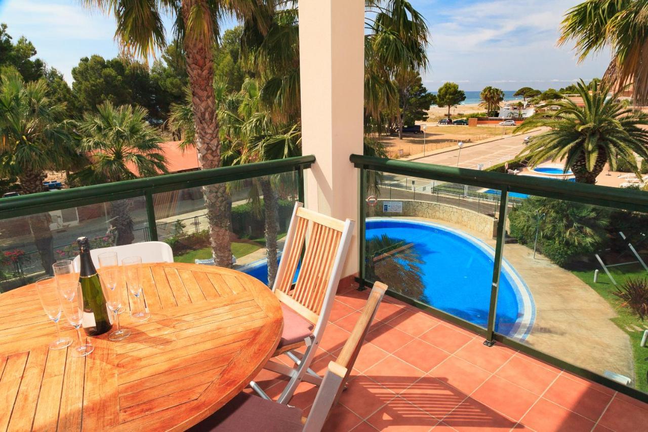 Uhc Costa Linda Family Complex Apartment Hospitalet De L'Infant Luaran gambar
