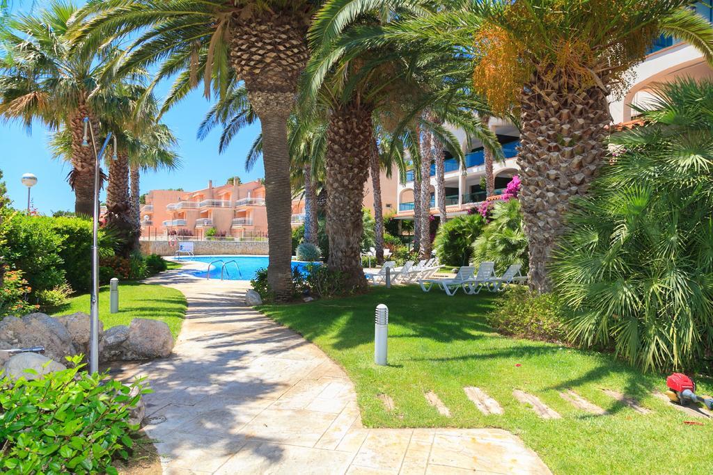 Uhc Costa Linda Family Complex Apartment Hospitalet De L'Infant Luaran gambar
